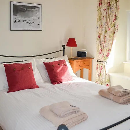 Holiday home Bluebell *